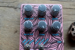 OLD BLOOD NOISE "Excess V2 Distorting"