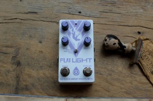 OLD BLOOD NOISE "Flat Light"