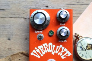 RETRO TONE "Vibroluxe"