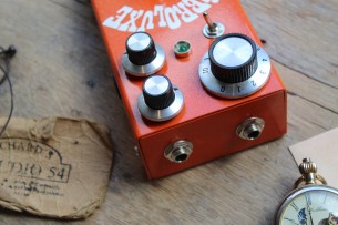 RETRO TONE "Vibroluxe"