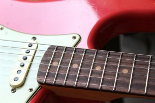 FENDER "Custom Shop '64 Stratocaster Journeyman Relic - Faded Aged Fiesta Red" HARDCASE, 3, 64 KG