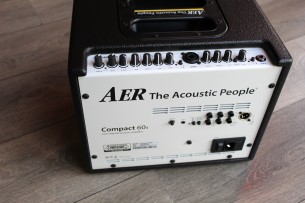 AER "Compact 60 4 with her Gigbag"