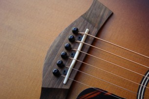 TAYLOR "AD17e-Sunburst" AEROCASE