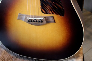 TAYLOR "AD17e-Sunburst" AEROCASE