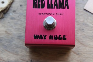 Way Huge"Red Llama VM23 MK III"