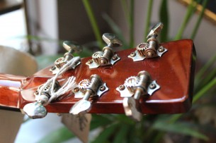 ATKIN "D-37 Pre War Herringbone Natural"