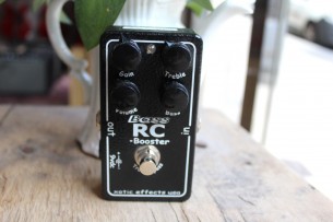 XOTIC "Bass RC Booster"