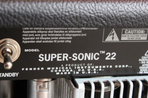 FENDER "Super-Sonic™ 22 Combo, Black"