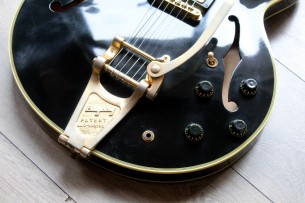 GIBSON "Nashville Gibson ES-355, Aged Custom Authentic Finish, Yamano, Keith Richard's 355, 1 of 25" 4, 15 KG