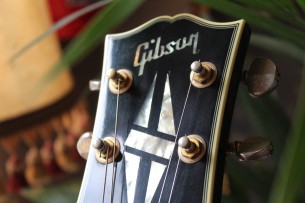 GIBSON "Nashville Gibson ES-355, Aged Custom Authentic Finish, Yamano, Keith Richard's 355, 1 of 25" 4, 15 KG