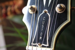 GIBSON "Nashville Gibson ES-355, Aged Custom Authentic Finish, Yamano, Keith Richard's 355, 1 of 25" 4, 15 KG