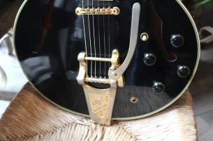 GIBSON "Nashville Gibson ES-355, Aged Custom Authentic Finish, Yamano, Keith Richard's 355, 1 of 25" 4, 15 KG