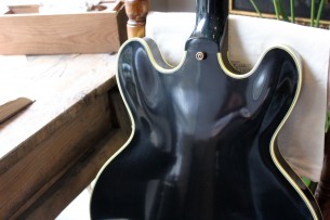 GIBSON "Nashville Gibson ES-355, Aged Custom Authentic Finish, Yamano, Keith Richard's 355, 1 of 25" 4, 15 KG