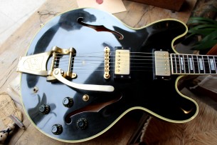 GIBSON "Nashville Gibson ES-355, Aged Custom Authentic Finish, Yamano, Keith Richard's 355, 1 of 25" 4, 15 KG