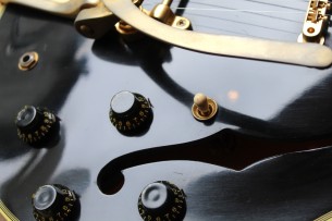 GIBSON "Nashville Gibson ES-355, Aged Custom Authentic Finish, Yamano, Keith Richard's 355, 1 of 25" 4, 15 KG