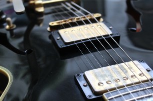 GIBSON "Nashville Gibson ES-355, Aged Custom Authentic Finish, Yamano, Keith Richard's 355, 1 of 25" 4, 15 KG