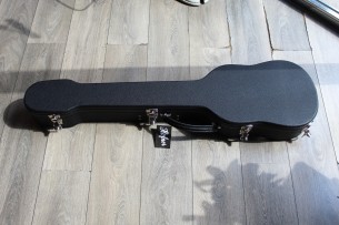 HOFNER "Violin Bass - 61 'Cavern' 60th Anniversary Edition" Piece 50 of 60 made worldwide