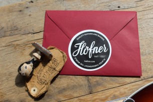 HOFNER "Violin Bass - 61 'Cavern' 60th Anniversary Edition" Piece 50 of 60 made worldwide