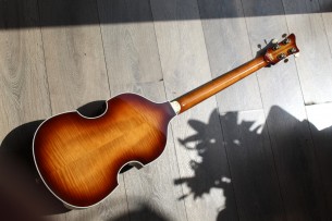 HOFNER "Violin Bass - 61 'Cavern' 60th Anniversary Edition" Piece 50 of 60 made worldwide