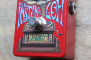 ZVEX "Vertical Instant Lo Fi Junky"