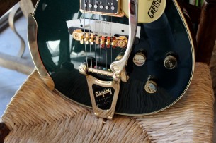 GRETSCH "G6128T-57 Vintage Select ’57 Duo Jet™ with Bigsby, TV Jones, Cadillac Green" HARDCASE, 3, 60 KG