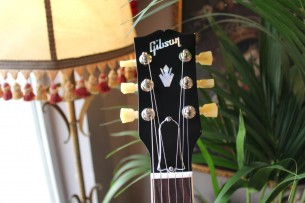 GIBSON "ES- 335 Sixties Cherry" HARDCASE, 3, 51 KG