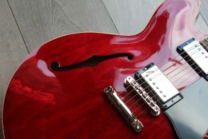 GIBSON "ES- 335 Sixties Cherry" HARDCASE, 3, 51 KG