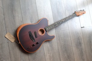 Fender "American Acoustasonic Telecaster All-Mahogany, Bourbon Burst, Ebony" GIGBAG