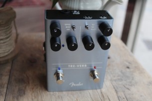 FENDER "Tre-Verb Digital Reverb/Tremolo"