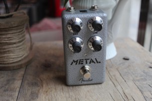 FENDER "Hammertone Metal"