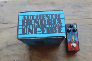 DUNLOP "Authentic Hendrix '68 Shrine Series Uni Vibe Chorus Vibrato" (JHMS3)