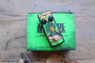 DUNLOP "Authentic Hendrix '68 Shrine Series Fuzz Face Distorsion" (JHMS1)