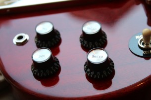 GIBSON "SG Standard '61 Maestro Vibrola" HARDCASE, 3, 35 KG