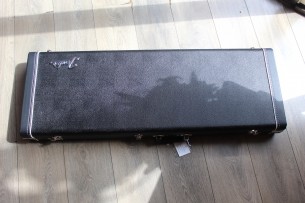 FENDER "American Vintage II 1972 Telecaster Thinline, Maple Fingerboard, Lake Placid Blue" HARDCASE