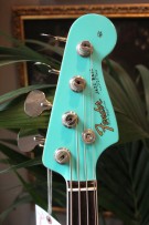 Fender "American Vintage II 1966 Jazz Bass, Sea Foam Green" 4, 10 KG