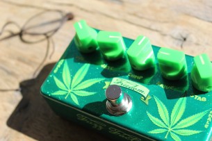 Zvex "Cannabis Commemorative limited edition 2023 - Cannabis Commemorative"