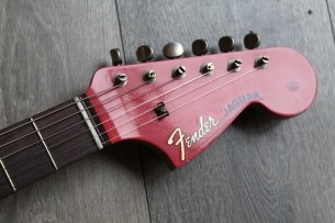 FENDER "Custom Shop Heavy Relic '62 Jaguar Matching Head Fiesta Red" HARDCASE