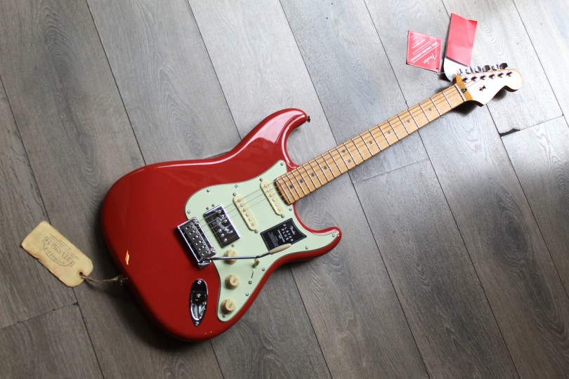 FENDER "Player Plus Stratocaster HSS, Fiesta Red, Maple" GIGBAG, 3, 99 KG