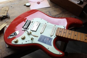 FENDER "Player Plus Stratocaster HSS, Fiesta Red, Maple" GIGBAG, 3, 99 KG