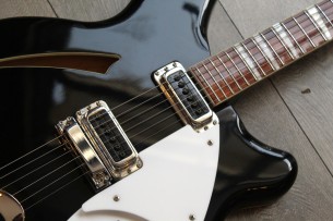 RICKENBACKER "360/ Jetglo" HARDCASE