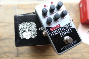 EHX "Nano Deluxe Memory Man Analog Delay / Chorus/ Vibrato"