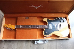 FENDER "Custom Shop Limited Edition '70S Tele - Relic - Aged Natural" HARDCASE & PAPERS, 3, 11 KG