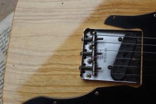 FENDER "Custom Shop Limited Edition '70S Tele - Relic - Aged Natural" HARDCASE & PAPERS, 3, 11 KG