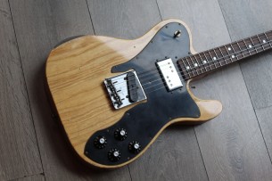FENDER "Custom Shop Limited Edition '70S Tele - Relic - Aged Natural" HARDCASE & PAPERS, 3, 11 KG