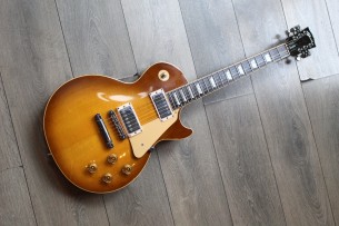 GIBSON "Les Paul Standard Honey Burst Original of 1998" PAPERS & HARDCASE, 4, 56 KG