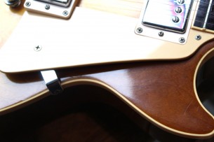 GIBSON "Les Paul Standard Honey Burst Original of 1998" PAPERS & HARDCASE, 4, 56 KG