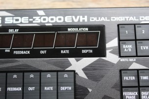 BOSS "SDE-3000-EVH Eddie Van Halen Edition"