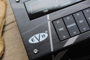 BOSS "SDE-3000-EVH Eddie Van Halen Edition"
