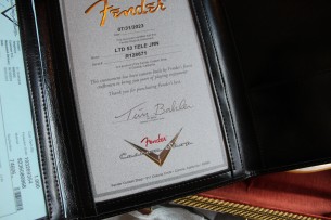 FENDER "Limited Edition '53 Telecaster Journeyman Relic, Aged Nocaster Blonde" HARDCASE