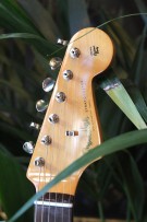 FENDER "Vintera II '60s Stratocaster, 3 Color Sunburst, Slab Rosewood" GIGBAG, 3, 50 KG